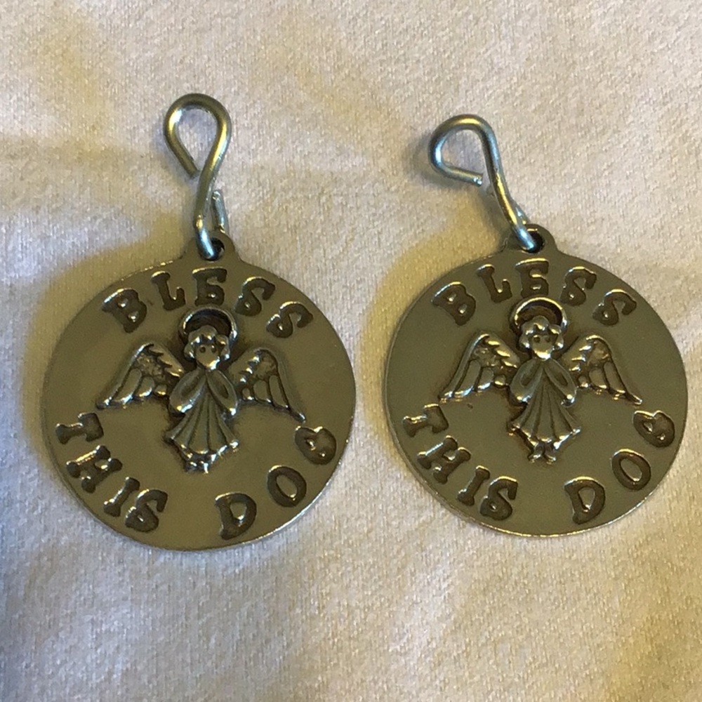 NEW LOT OF 2 BLESS THIS DOG TAG/CHARMS🙏🐾🐾🙏